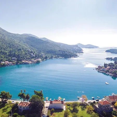 Beautiful In Zaton Mali Apartment Zaton (Dubrovnik-Neretva)