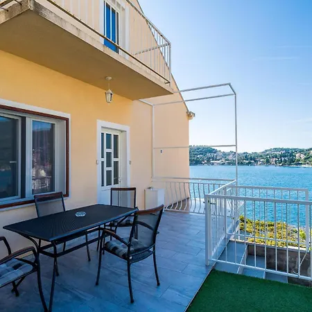 Beautiful In Mali Apartment Zaton (Dubrovnik-Neretva)