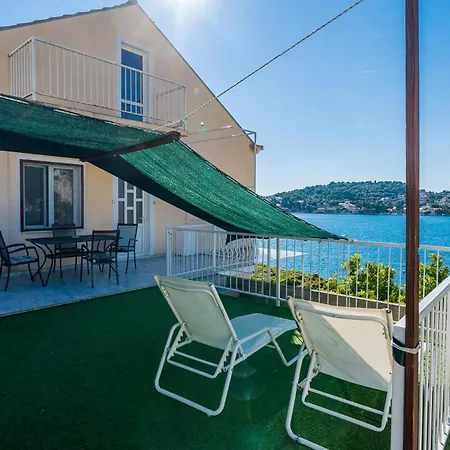 Apartment Beautiful In Mali Zaton (Dubrovnik-Neretva)